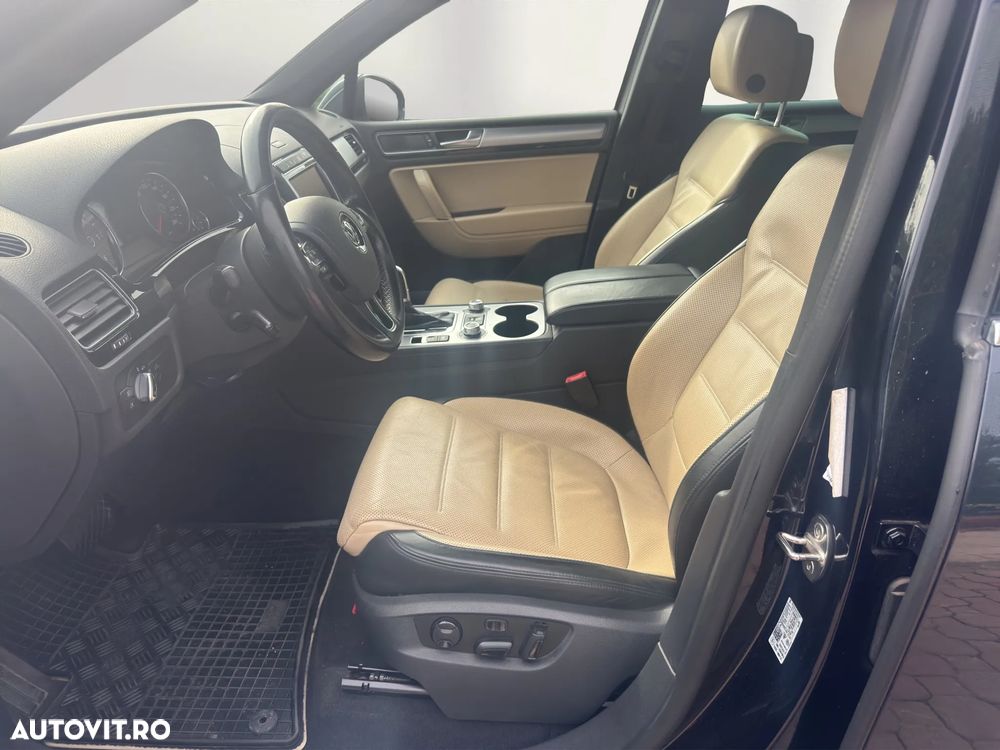 Volkswagen Touareg 3.0 V6 TDI BMT - 9