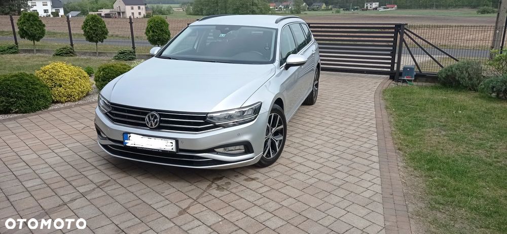 Volkswagen Passat Variant 2.0 TDI SCR DSG Business - 2