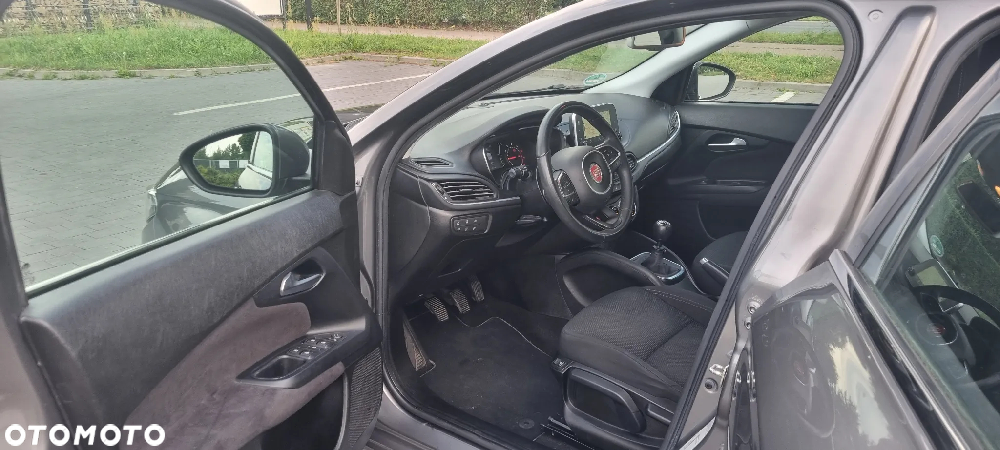 Fiat Tipo 1.4 T-Jet 16v Lounge EU6 - 16