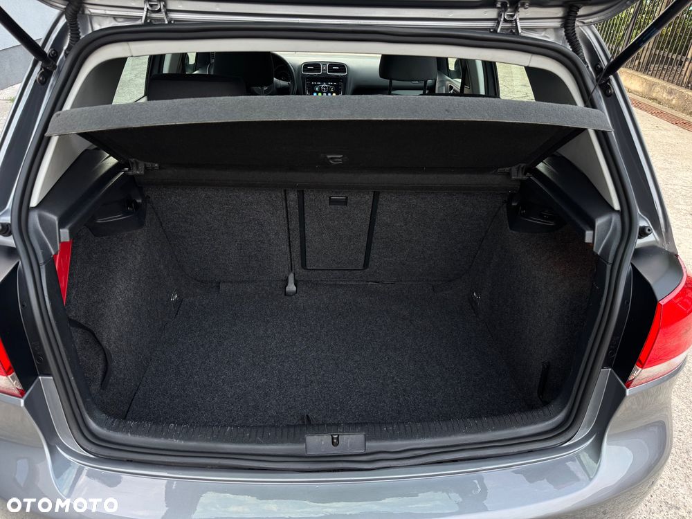 Volkswagen Golf 1.6 Edition - 20