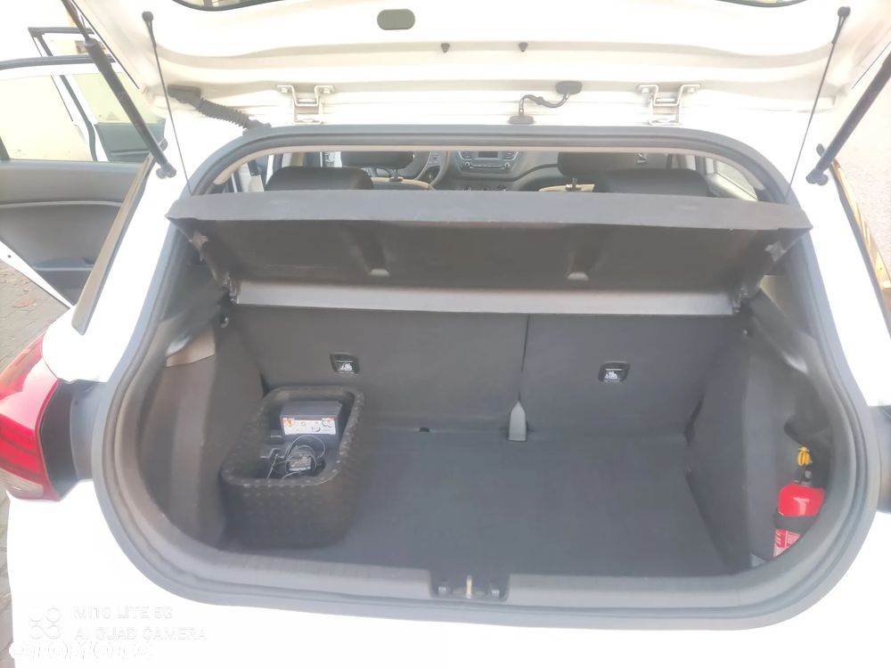 Hyundai i20 1.2 Classic Plus - 8