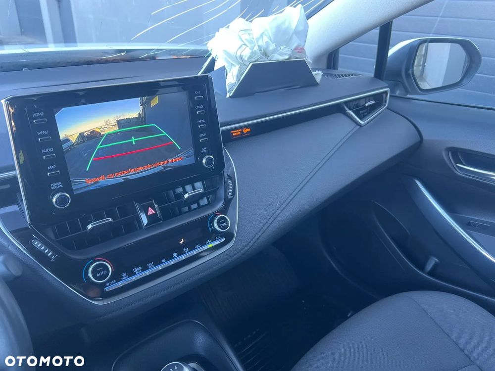 Toyota Corolla 1.6 Comfort - 10