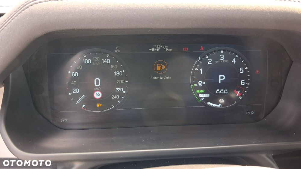 Land Rover Defender 2.0 P300e PHEV X-Dynamic SE - 17