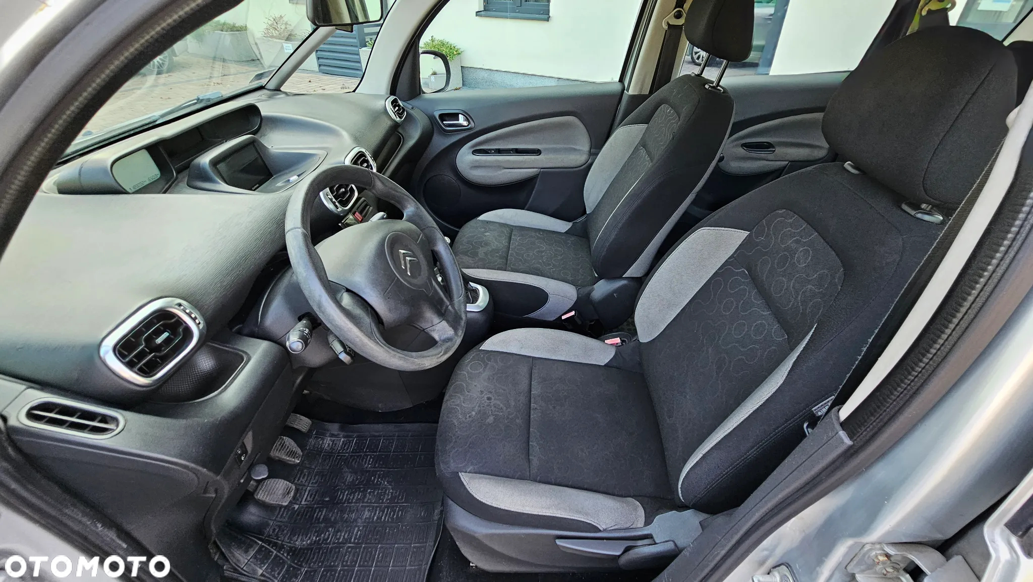 Citroën C3 Picasso 1.6 HDi Exclusive - 13