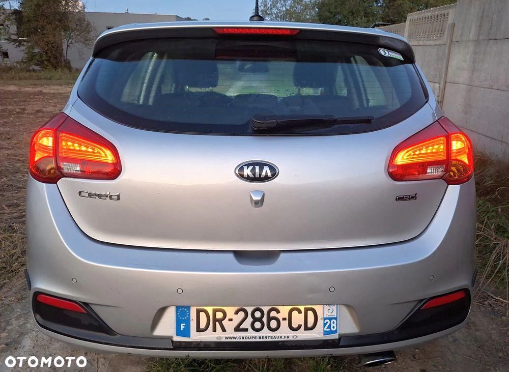 Kia Ceed 1.6 CRDi XL - 27