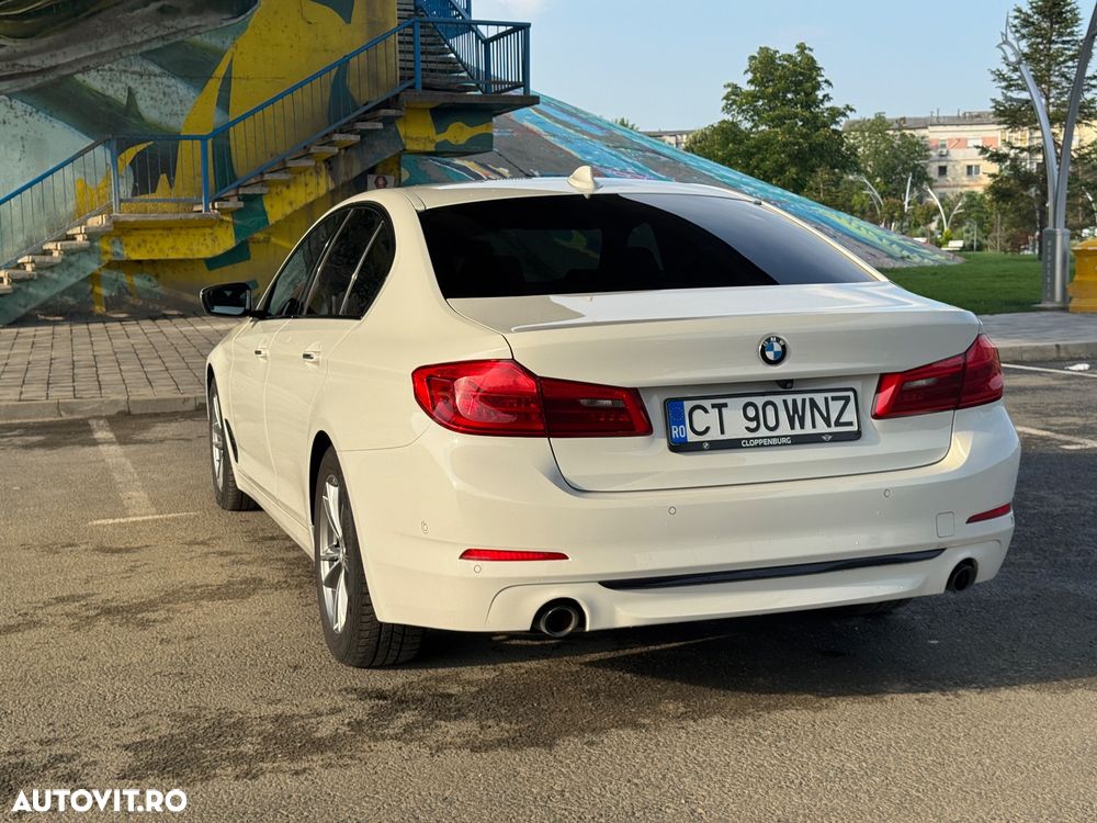 BMW Seria 5 520d xDrive AT - 5