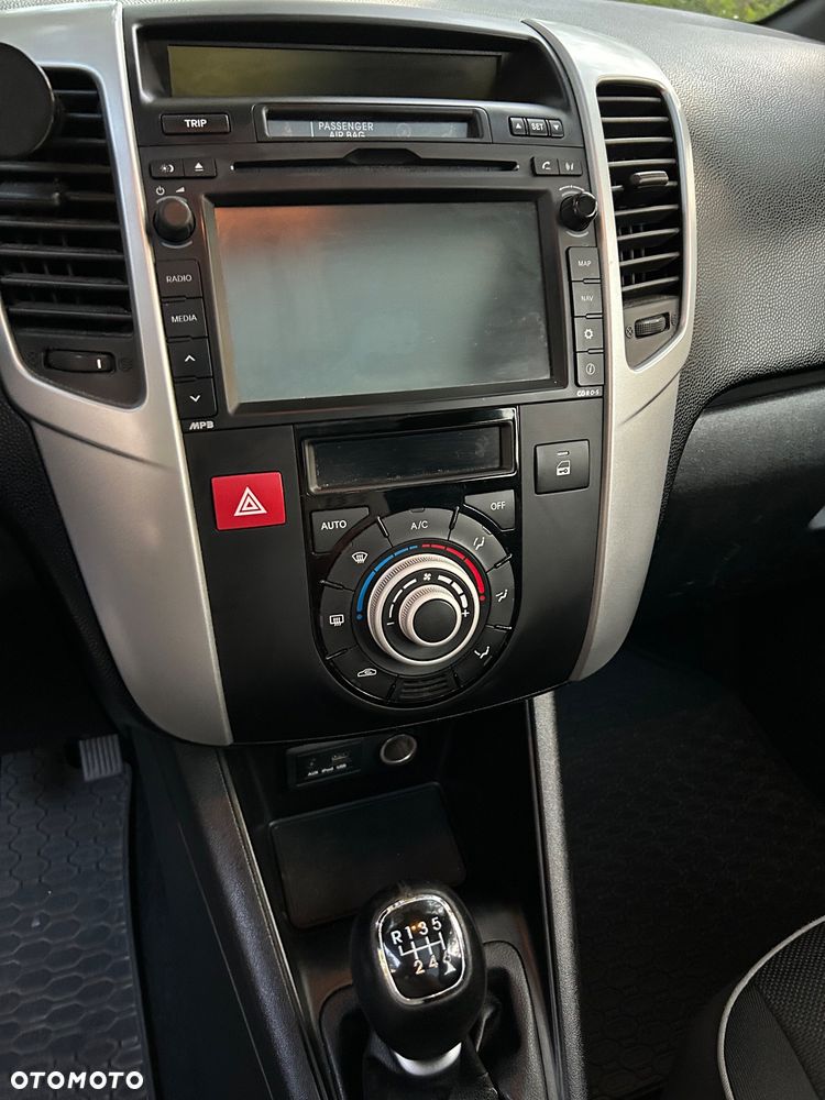 Kia Venga 1.6 CRDi XL - 11