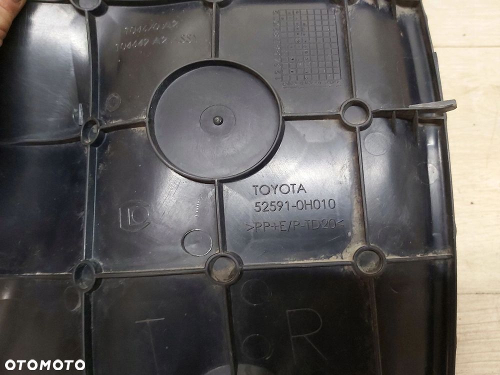 Toyota AYGO II nadkole chlapacz prawy tył 52591-0H010 - 3