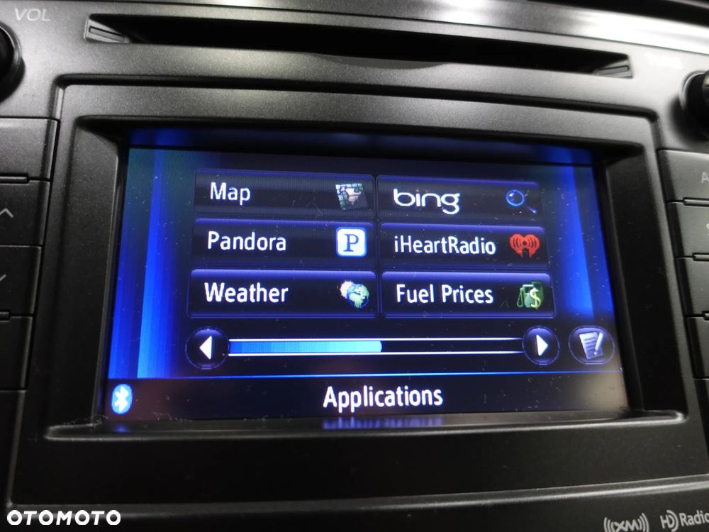 Toyota Prius (Hybrid) - 32