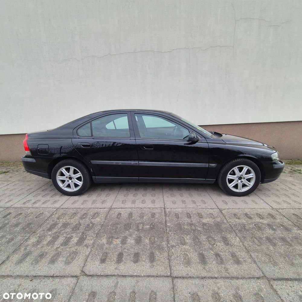 Volvo S60 2.4 Kinetic - 6