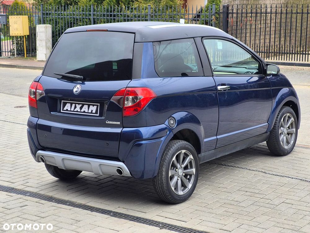 Aixam Crossover - 17