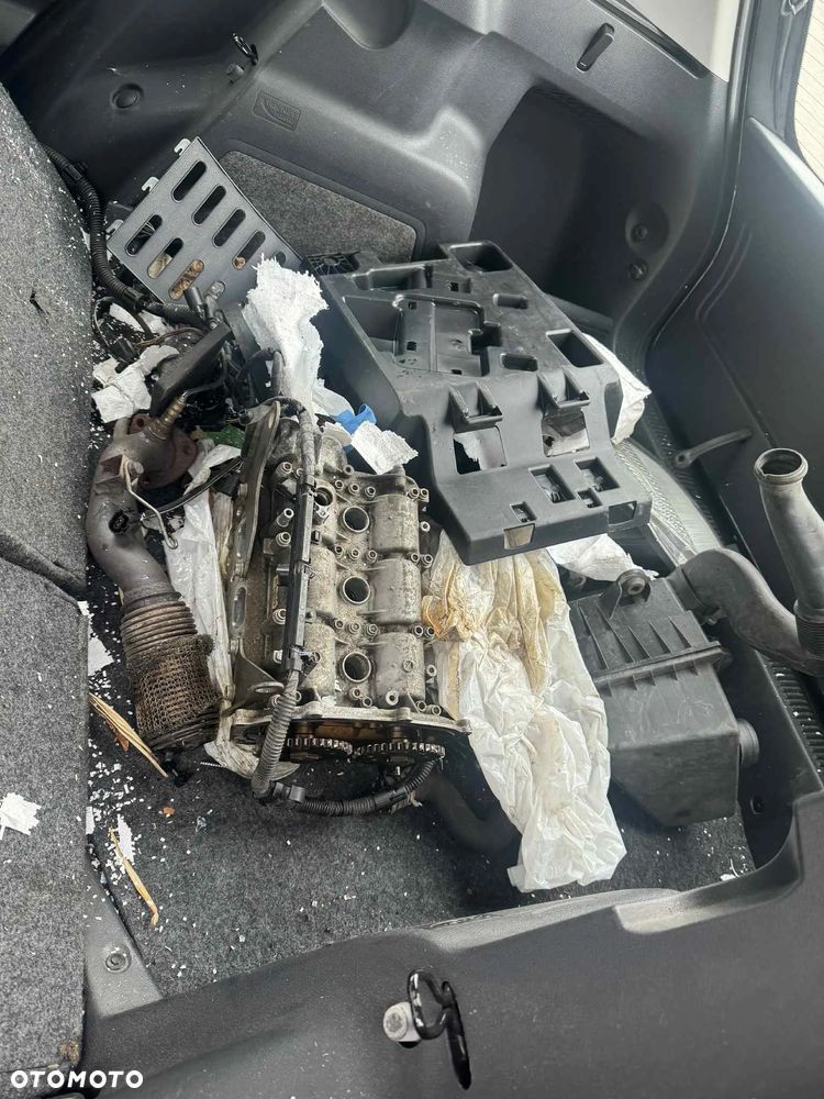 Skoda Fabia II Kombi 1.2 HTP 07-2014 - Części od ręki na Stacji Demontażu Przystajń! - 7