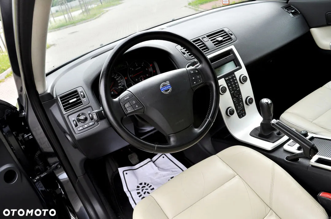 Volvo C30 D2 DRIVe Start-Stop - 19