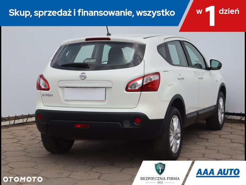 Nissan Qashqai - 6