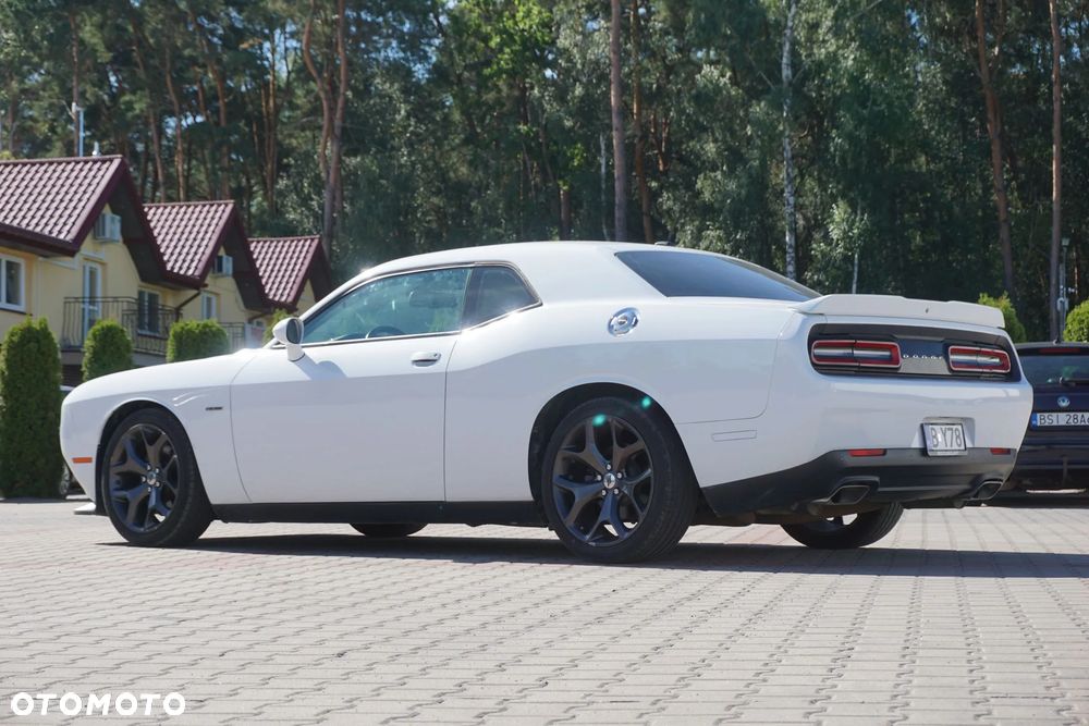 Dodge Challenger Automatik R/T Plus - 8