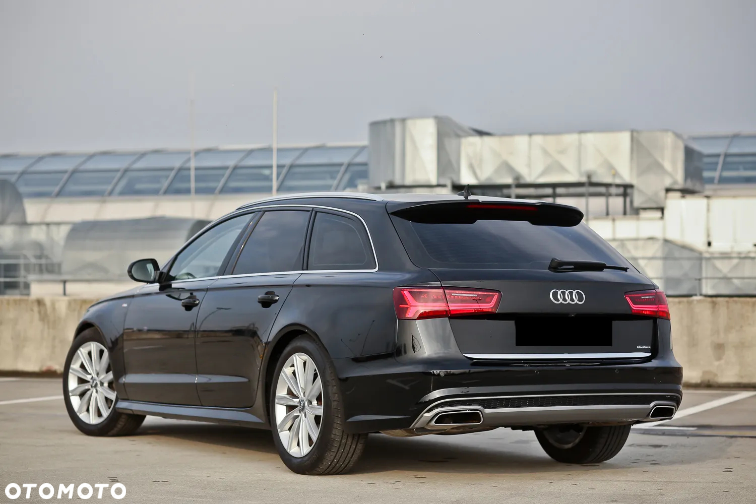 Audi A6 Avant 2.0 TDI quattro S tronic - 13
