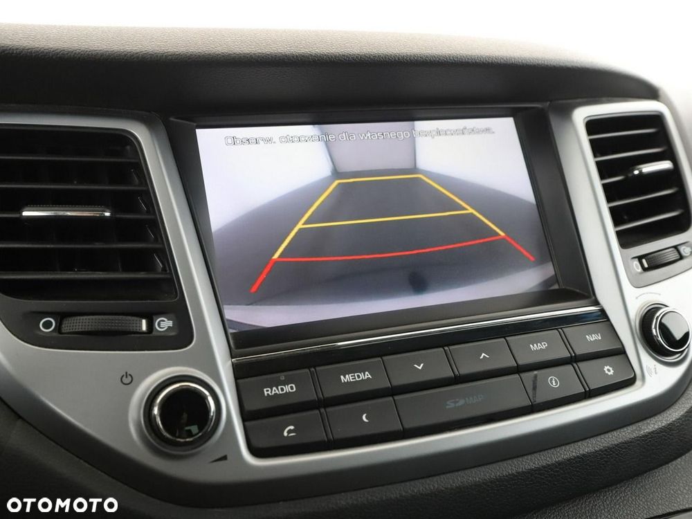 Hyundai Tucson 2.0 CRDI Comfort 4WD - 25