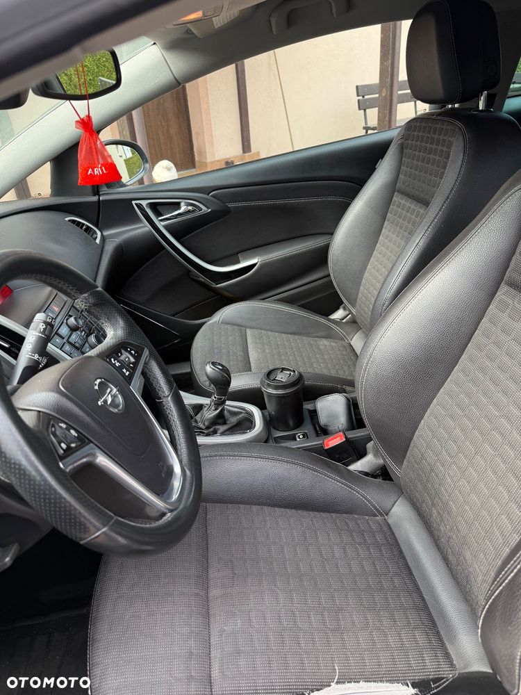 Opel Astra 2.0 CDTI ecoFLEX Start/Stop - 3