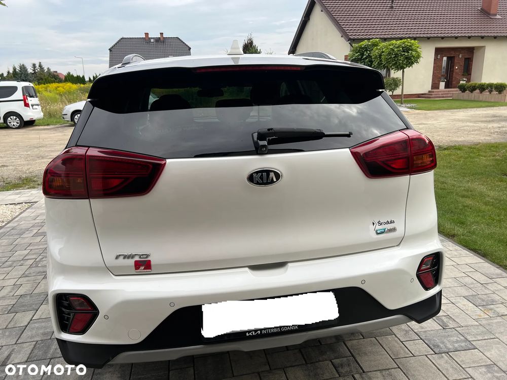 Kia Niro 1.6 GDI Hybrid L Business Line - 6