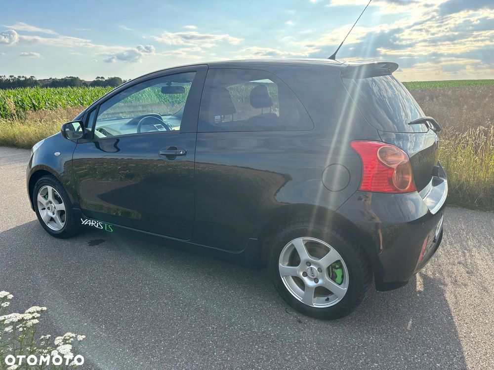 Toyota Yaris 1.8 VVT-i TS - 9