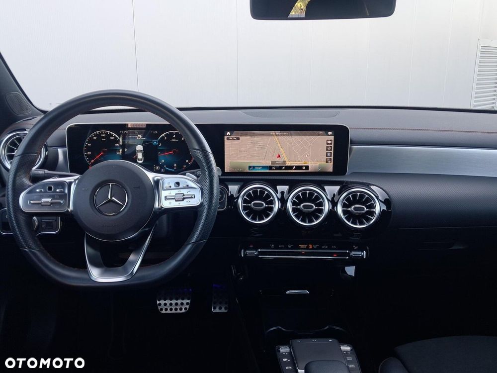 Mercedes-Benz CLA - 20