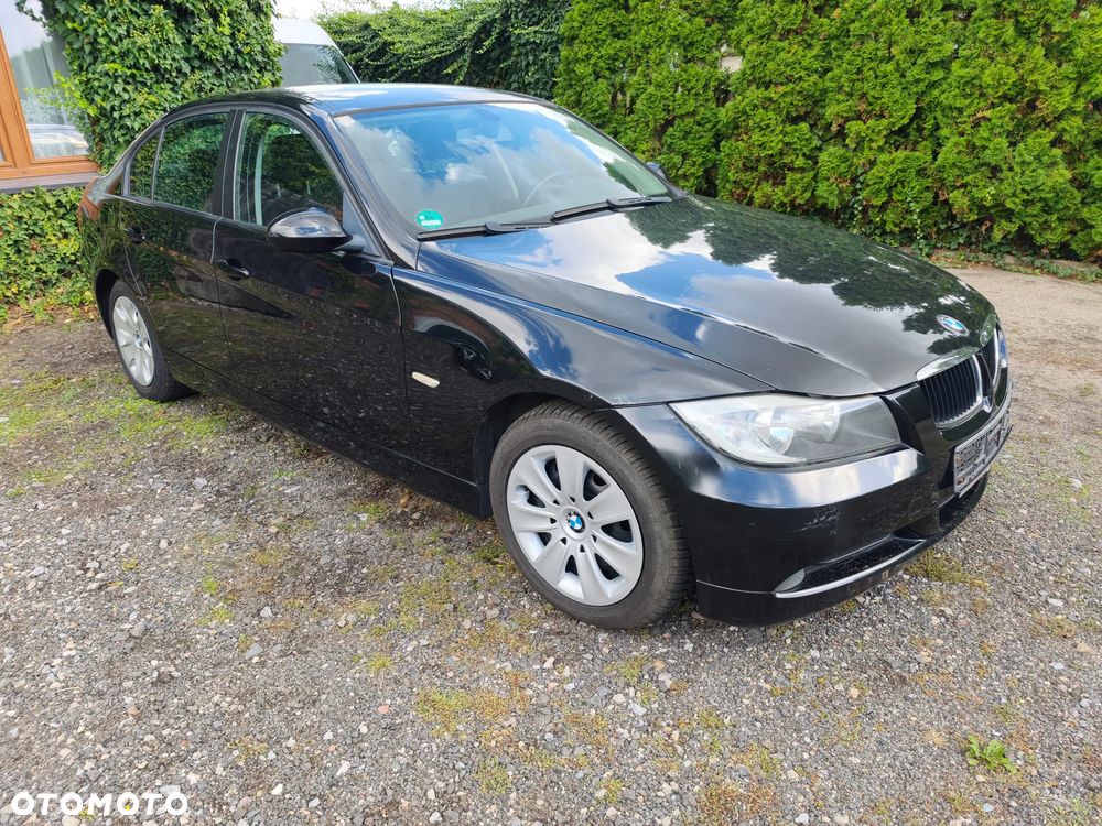BMW Seria 3 320i Edition Exclusive - 1