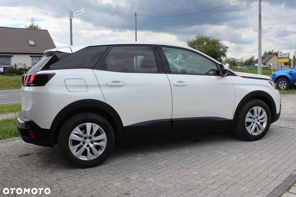 Peugeot 3008 1.5 BlueHDi Allure S&S - 6