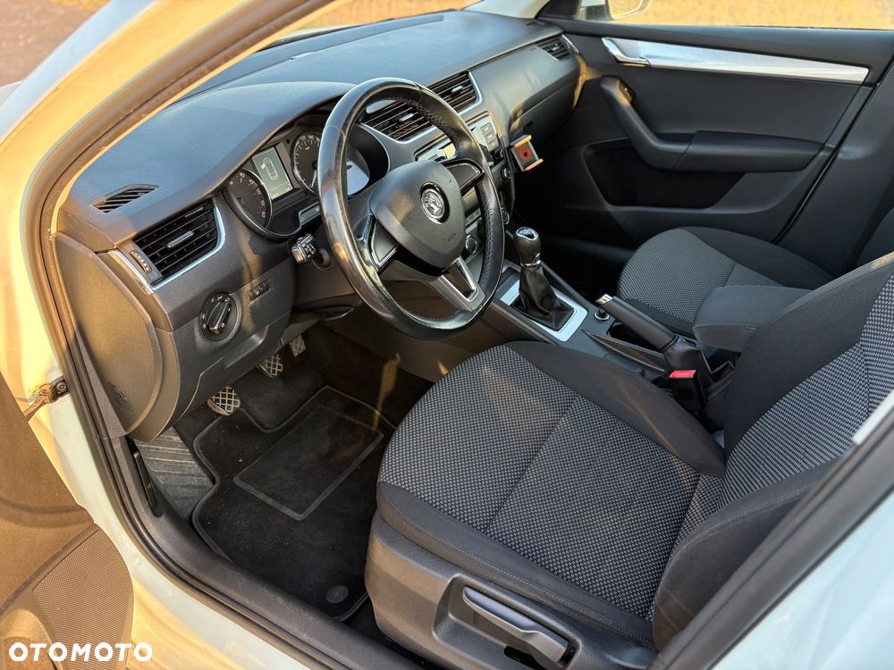 Skoda Octavia 1.6 TDI Style - 8