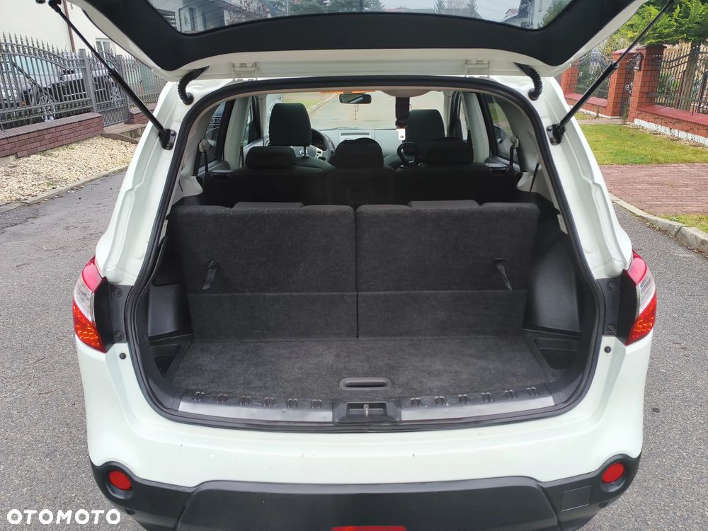 Nissan Qashqai+2 1.6 acenta - 14