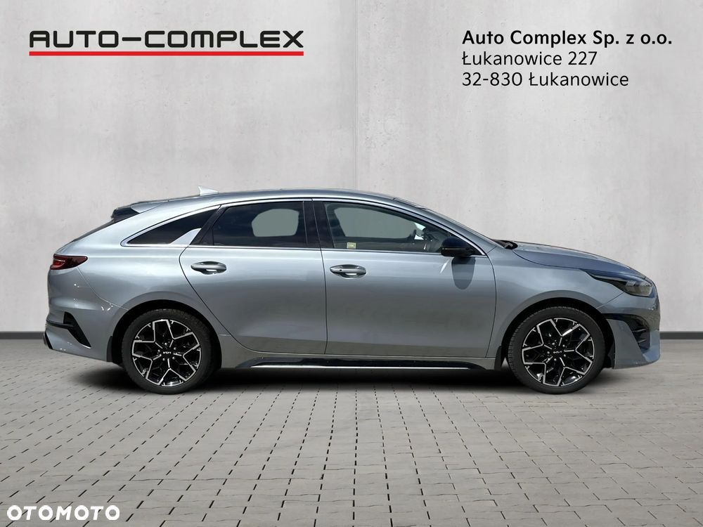 Kia ProCeed - 7