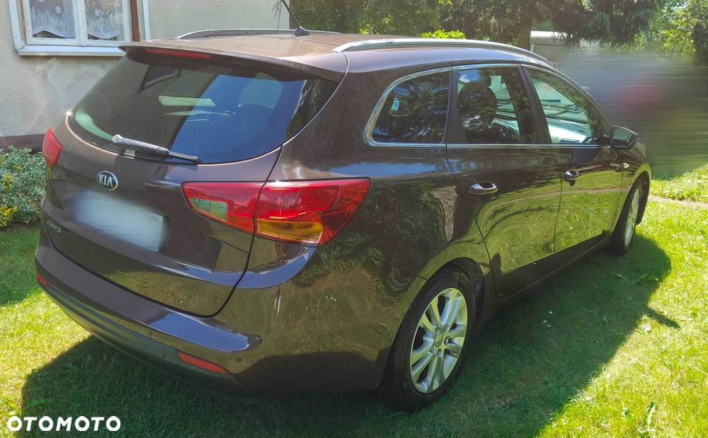 Kia Ceed - 6