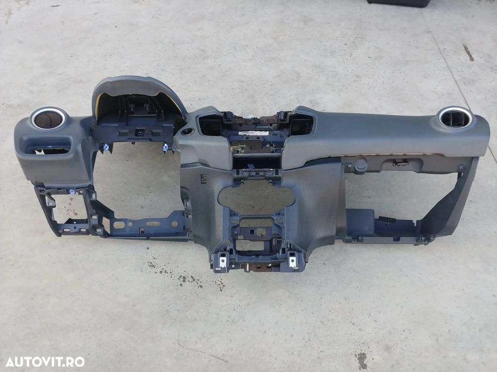 plansa bord ford fiesta 6 cb1 ccn  model cu start-stop - 3