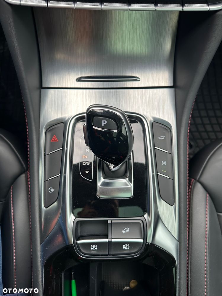 MG HS 1.5 T-GDI Exclusive DCT - 34