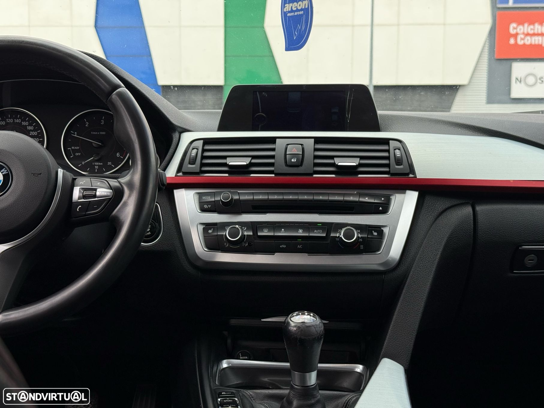BMW 318 - 19