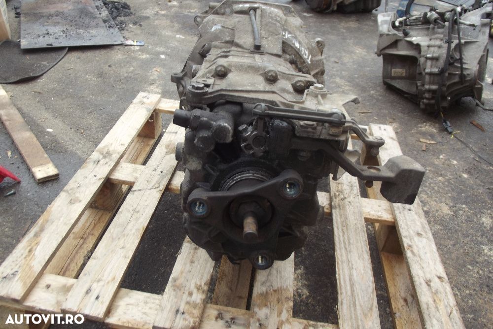 Cutie viteze Ford Transit 2.4 6+1 viteze an 2006-2012 cutie Transit - 1
