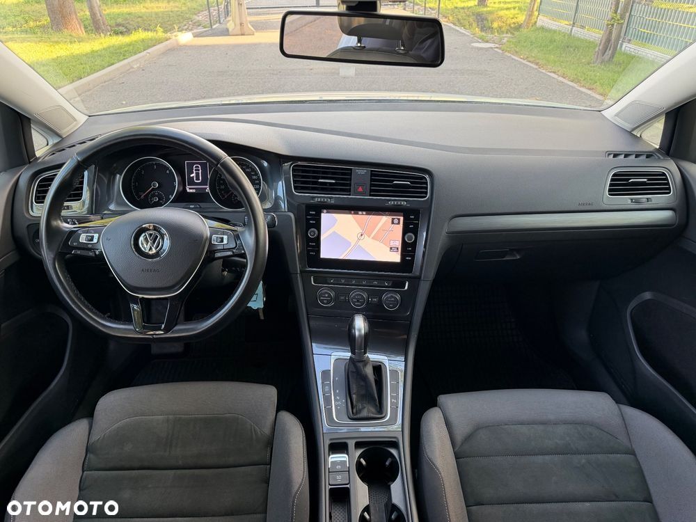 Volkswagen Golf 2.0 TDI SCR DSG Comfortline - 7