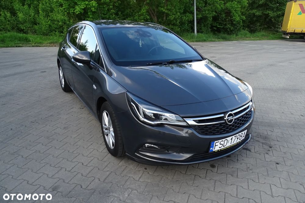 Opel Astra 1.4 Turbo Innovation - 1
