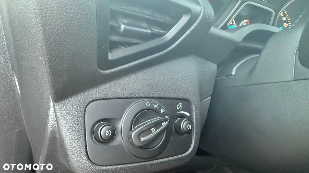Ford Kuga 2.0 TDCi AWD Titanium - 23