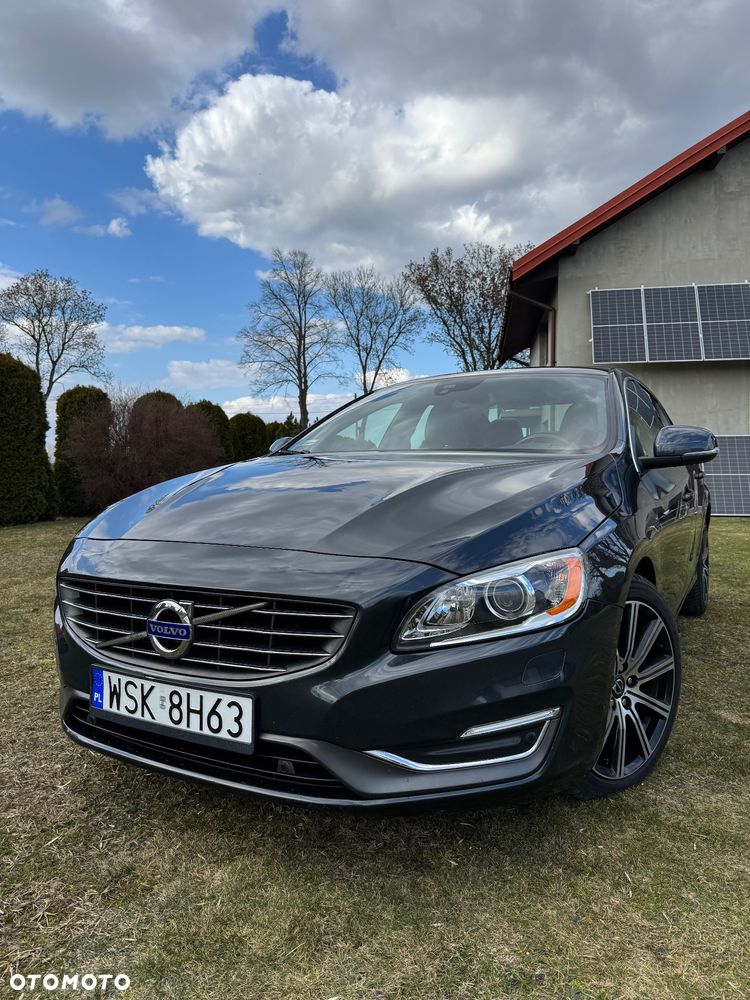 Volvo S60 T5 Geartronic - 1