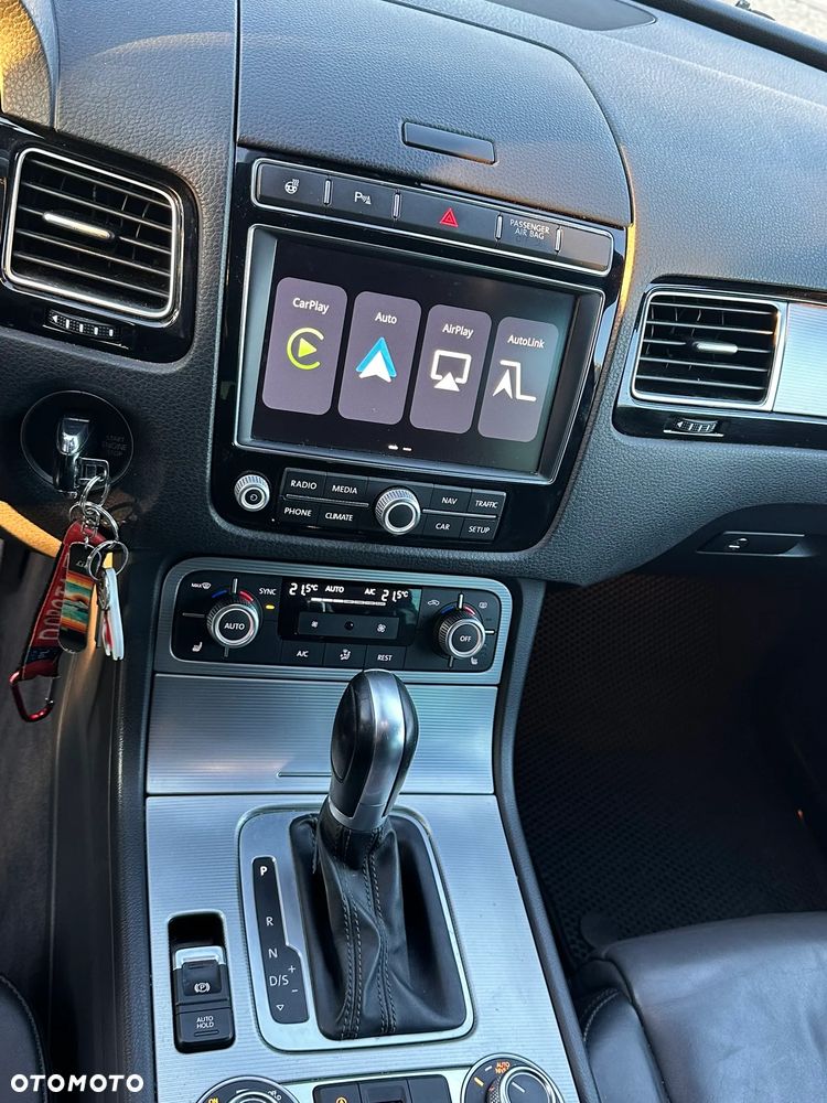 Volkswagen Touareg 3.0 V6 TDI BMT Perfectline R-Style - 19