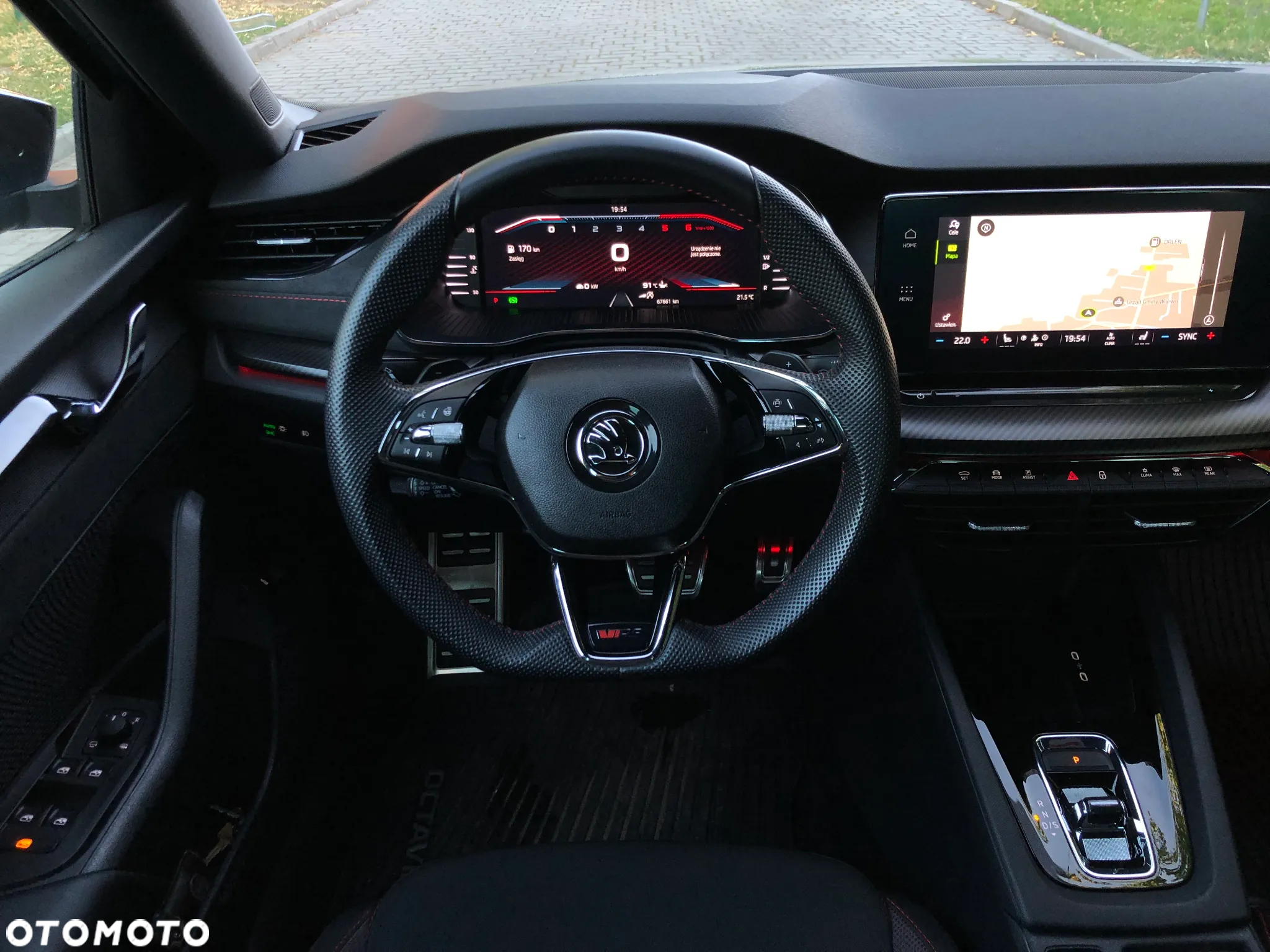 Skoda Octavia 2.0 TDI DSG RS - 13