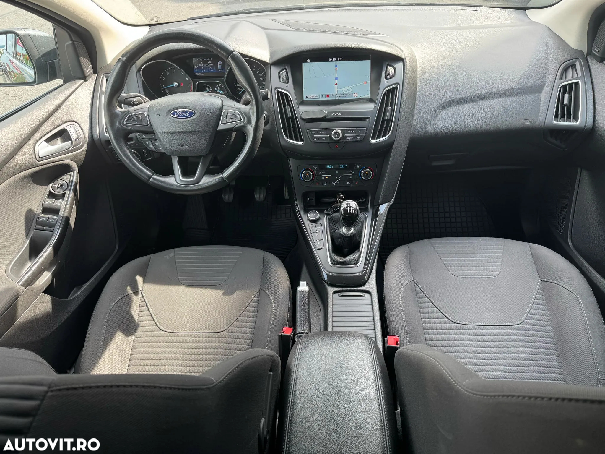 Ford Focus 1.5 Ecoboost Titanium - 6