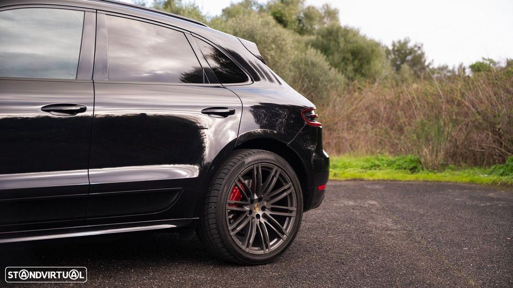 Porsche Macan Turbo PDK - 14