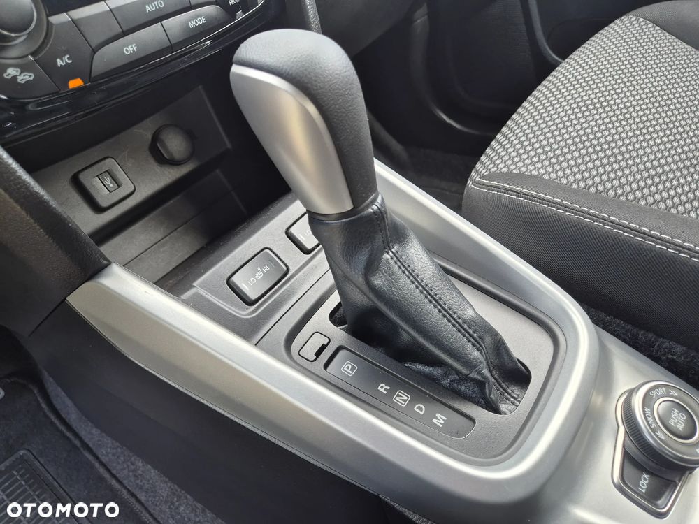 Suzuki Vitara 1.6 (4x4) Allgrip Automatik Comfort - 19