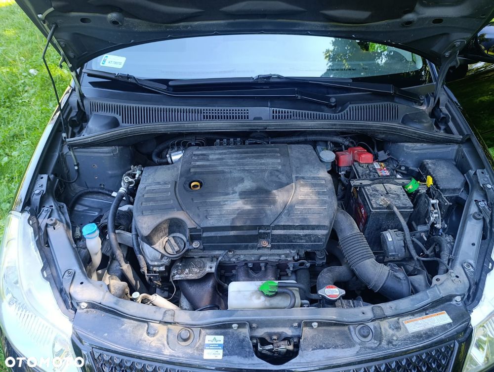 Suzuki SX4 1.6 VVT 4x2 Comfort - 14