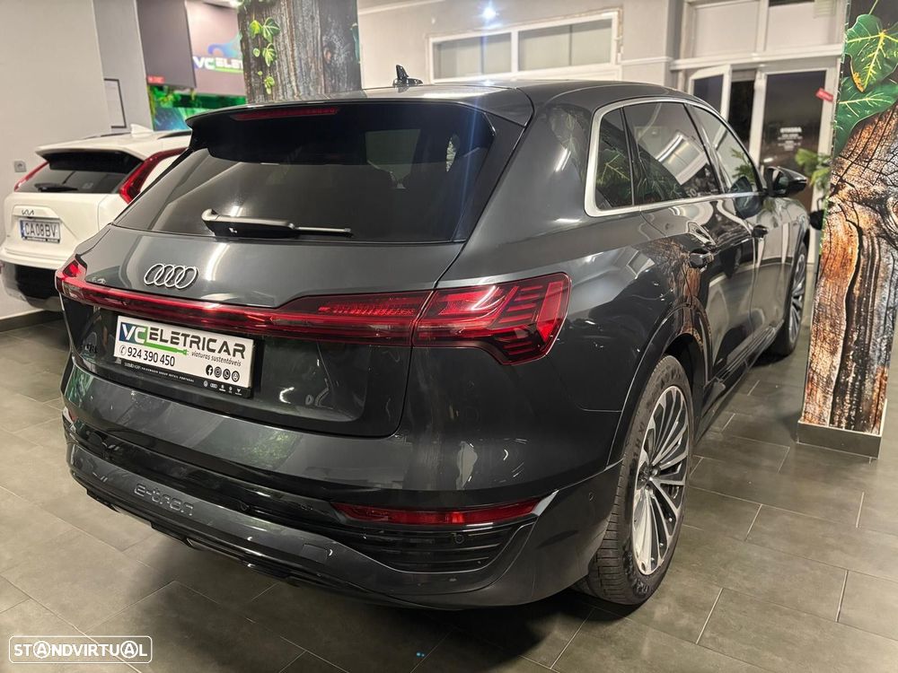 Audi Q8 e-Tron 55 quattro advanced - 2