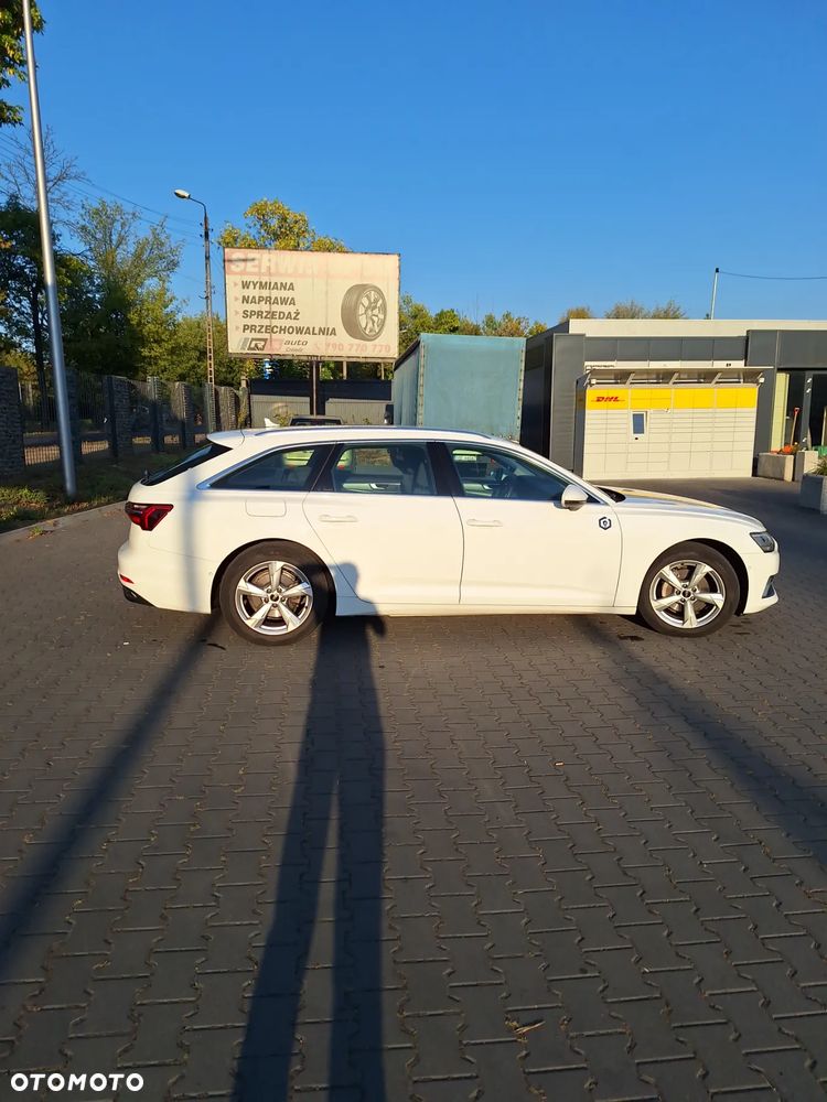 Audi A6 Avant 40 TDI quattro S tronic - 11