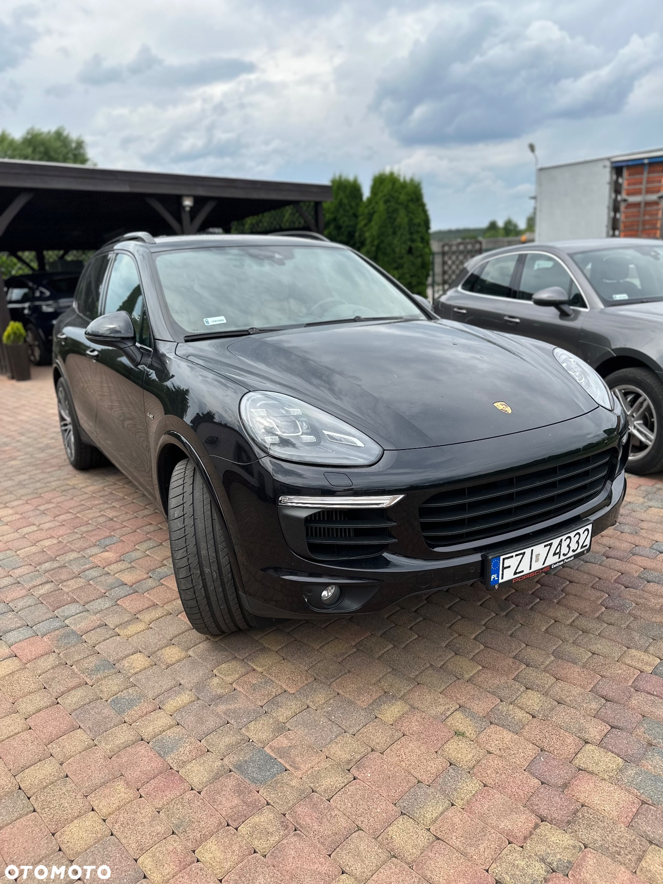 Porsche Cayenne S Diesel Platinum Edition - 15