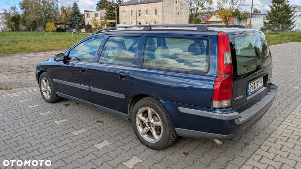 Volvo V70 2.5TDI - 5