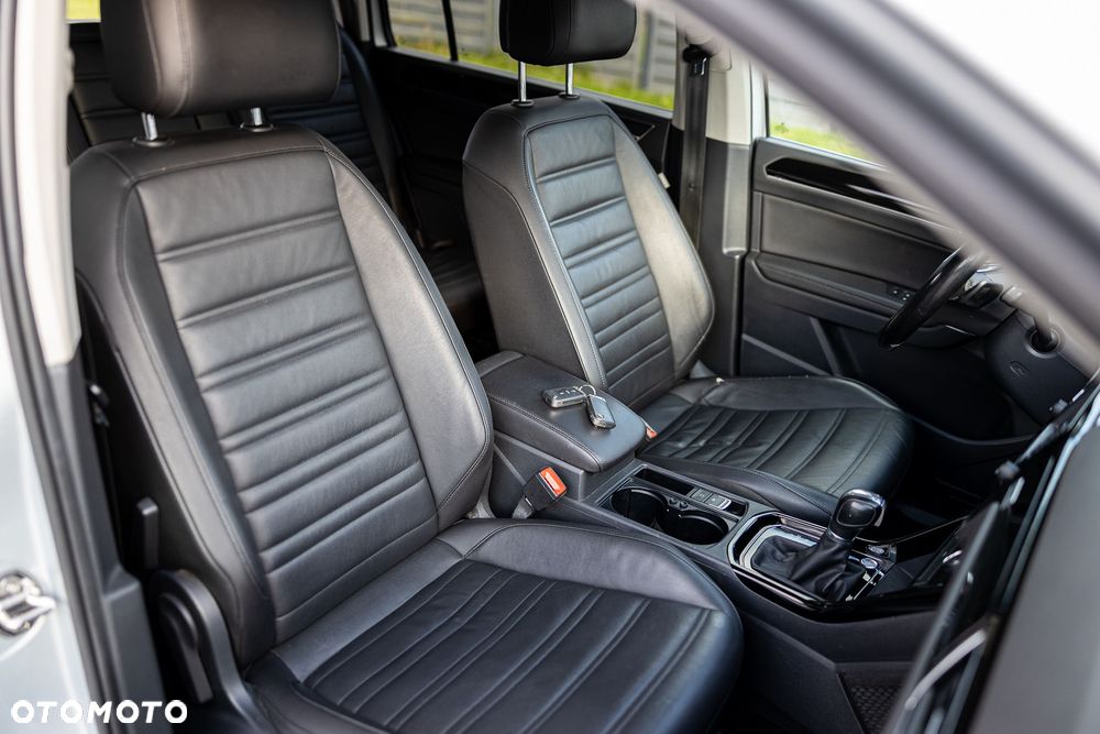 Volkswagen Touran 2.0 TDI BMT Highline DSG - 31